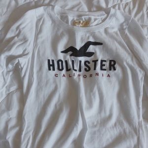 Hollister tight fitted long sleeve tee!